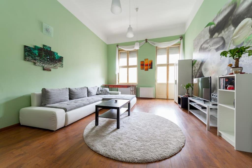 Main Street Apartment / Heart Of Bp Budapešť Exteriér fotografie
